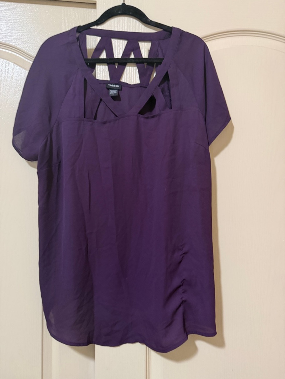torrid Purple Lattice Cutout Short Sleeve Blouse size 2
